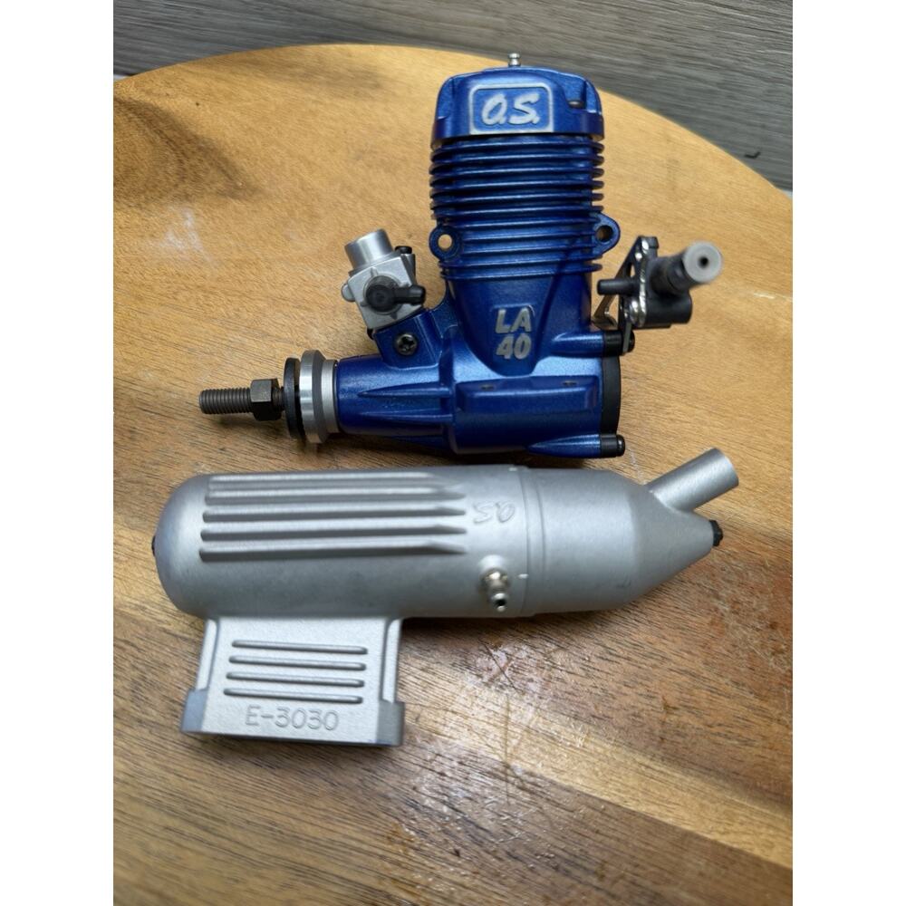 OS MAX 40 LA Model Airplane Engine